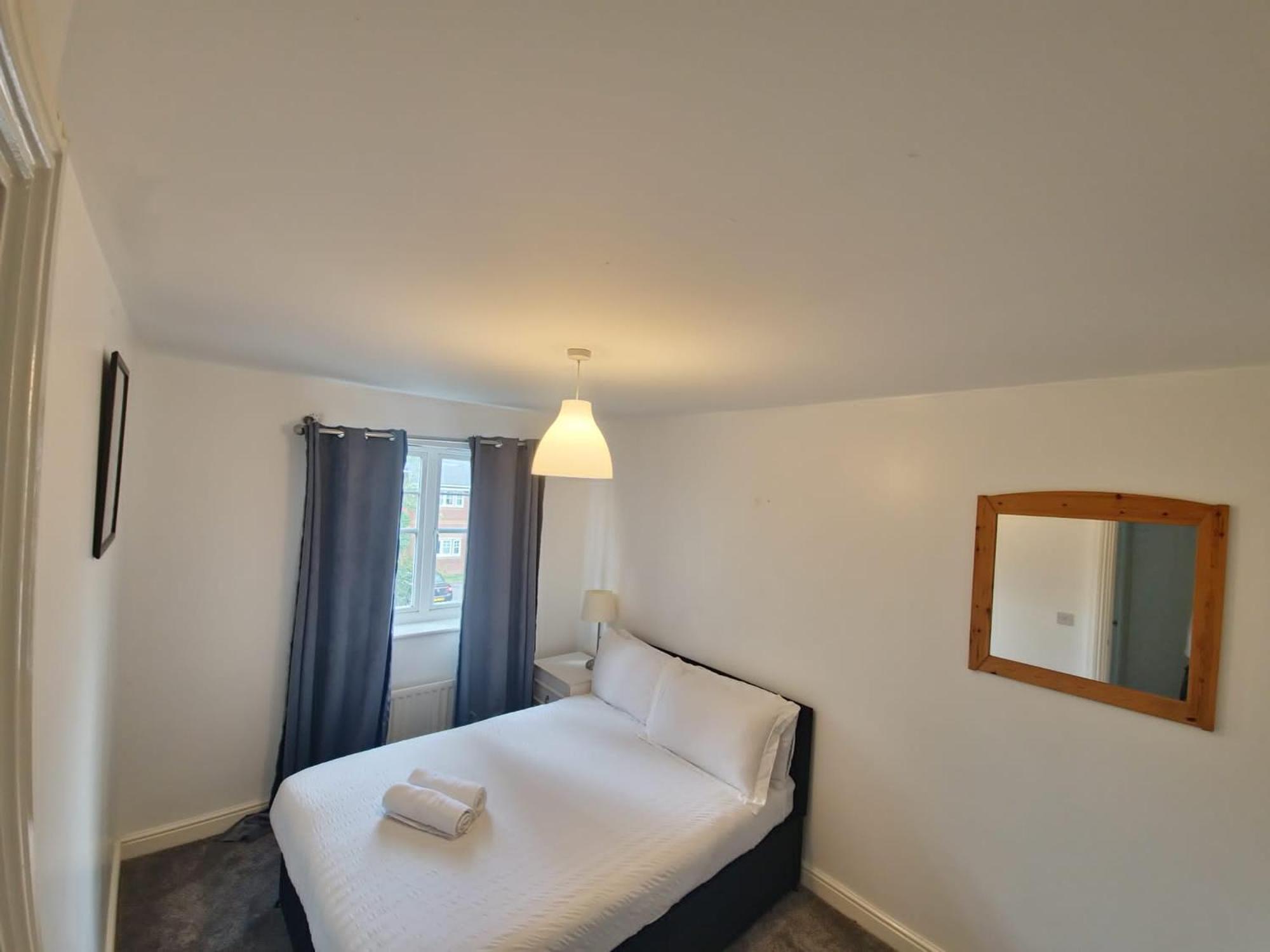 Maidstone Villa 3 Bedroom Free Sports Channels,Parking Sleeps 7 Eksteriør bilde